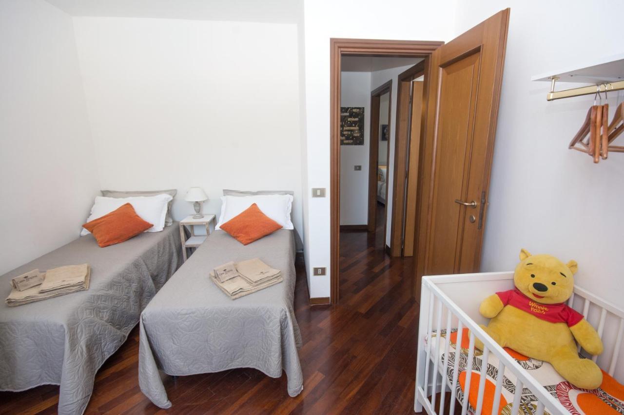 Casa Regina Apartment Salo Bagian luar foto