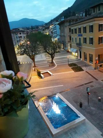Casa Regina Apartment Salo Bagian luar foto